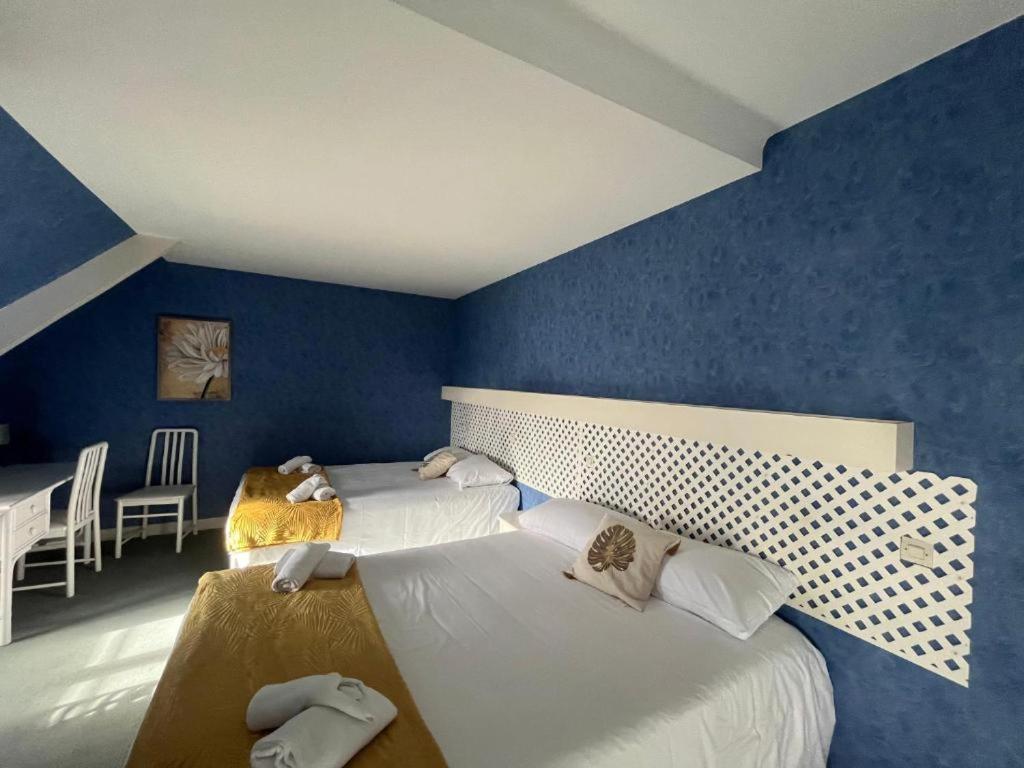 Hotel Le Phare Ouistreham Exterior foto